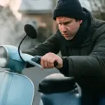 Perché la Vespa fa fatica ad avviarsi a freddo? Scopri la causa sottovalutata da molti vespisti